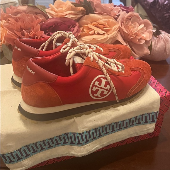 Tory Burch Women's Vintage Nylon Runner sneaker in red suede and nylon. - Picture 5 of 9
